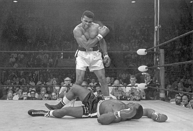 4233109_web1_ptr-FallTVSIDE7-09192021-MuhammadAli