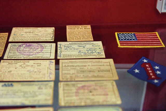 4235105_web1_gtr-lo-koreanwarshow003-091521