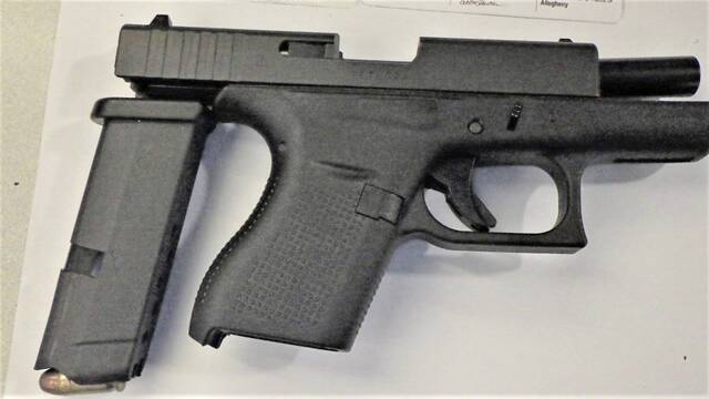 4237831_web1_ptr-airportgun-091521