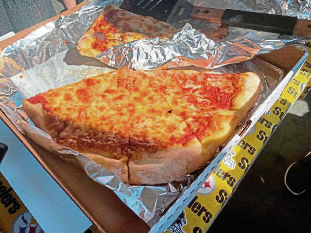 4240506_web1_PTR-MineosPizza