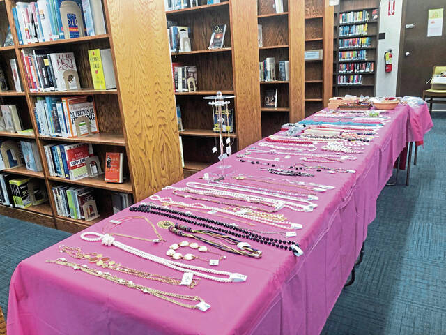 4243858_web1_VND-FreeportFleaMarket3-091721