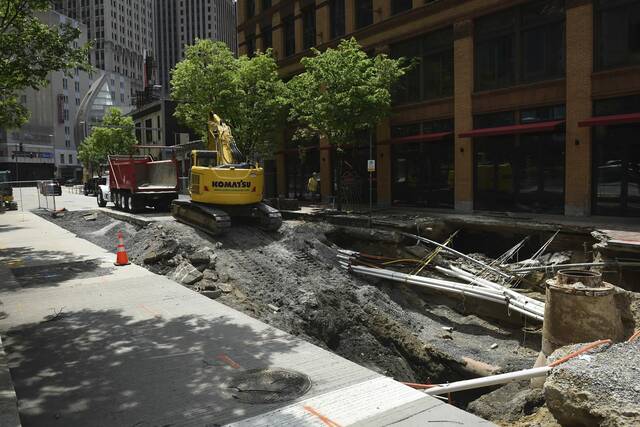 4250949_web1_ptr-sinkhole-051920