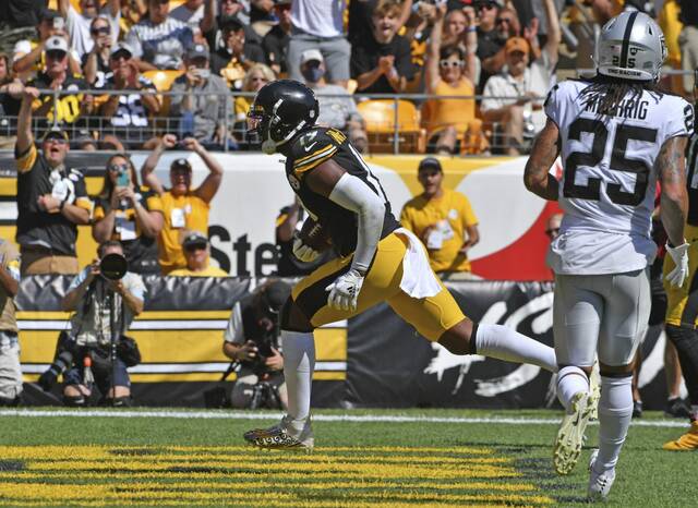 4255032_web1_ptr-SteelersRaiders05-092021