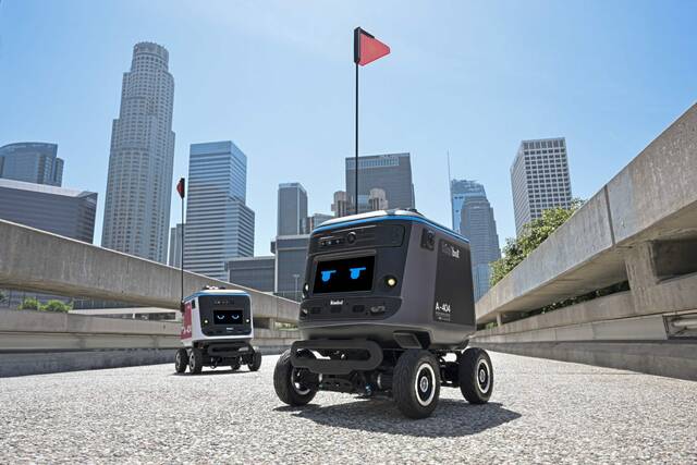 4260564_web1_ptr-RobotDelivery-092221