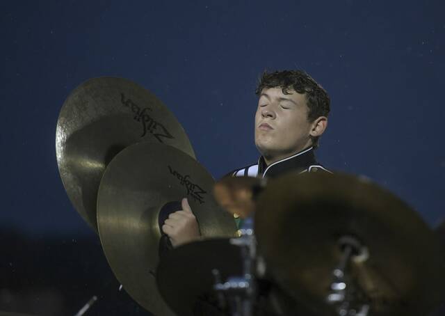 4263724_web1_vnd-MarchBandFest-112-092221