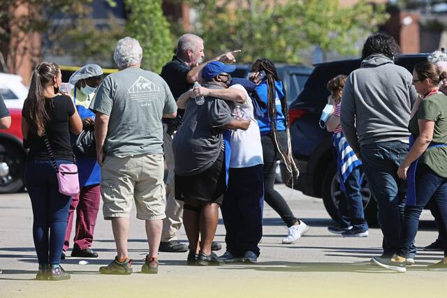 4270039_web1_AP21266766781742