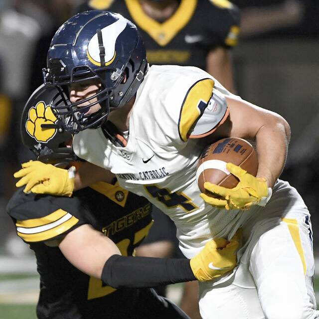 Central Catholic tops North Allegheny in rematch of WPIAL Class 6A championship