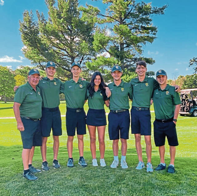 Deer Lakes golfers make school history at section qualifiers