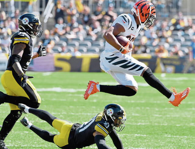 4283034_web1_ptr-SteelersBengals02-092721
