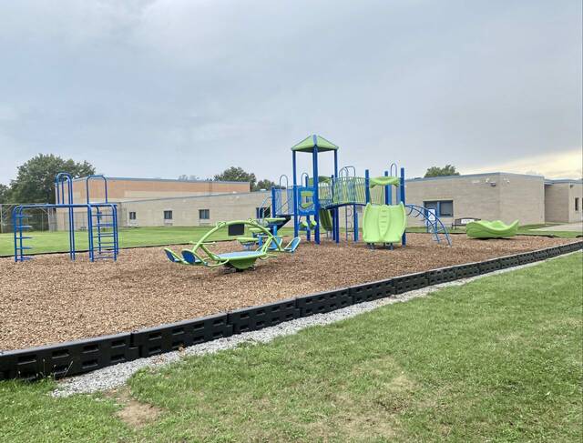 4288353_web1_gtr-WHempfieldPlayground20210830_0406