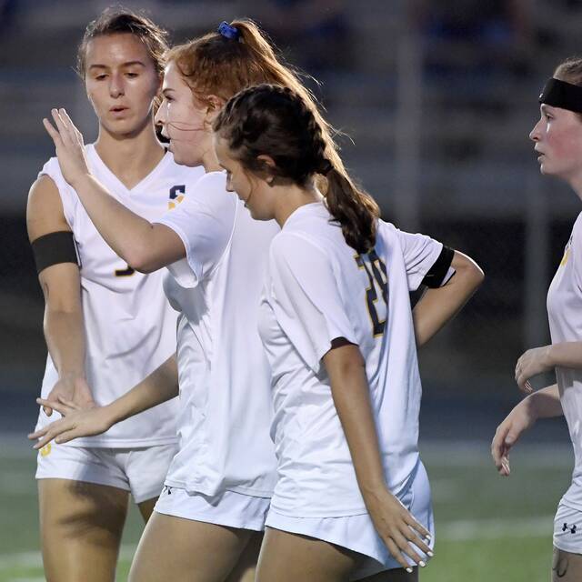 Shady Side Academy girls soccer carries momentum into season’s 2nd half