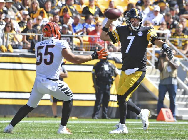 4292947_web1_ptr-SteelersBengals06-092721