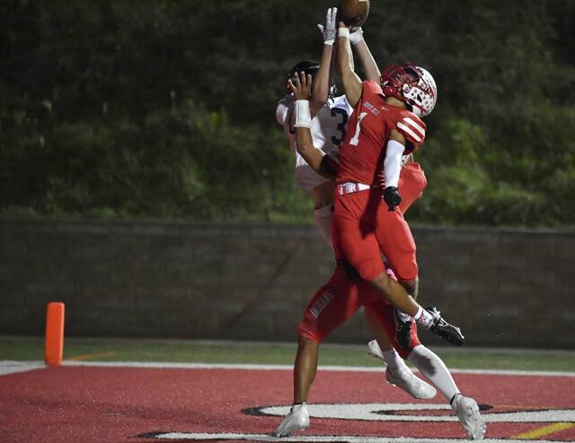 Late defensive stand, long scoring drive help North Hills edge Kiski Area