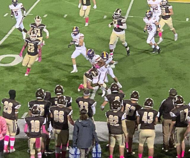 Plum edges Highlands for conference victory