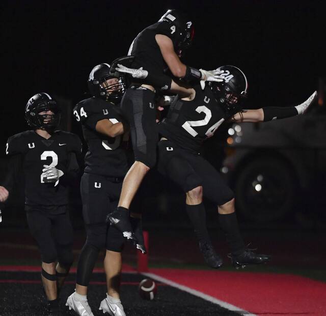 WPIAL Class 6A/5A roundup: Upper St. Clair upsets Peters Township