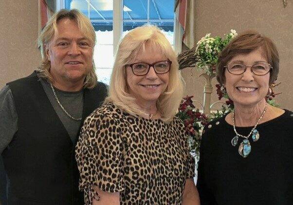 4307270_web1_gtr-gardencenterparty-100721
