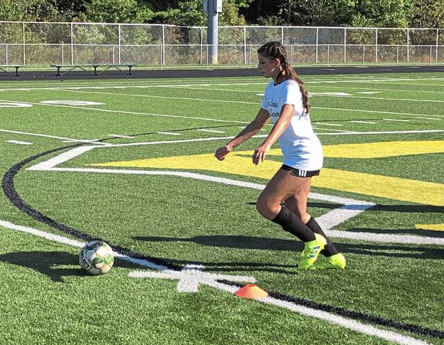 Deer Lakes girls soccer to keep pedal down during stretch run