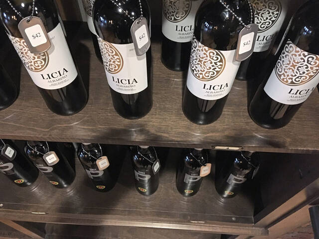 4313394_web1_PTR-PAMARKET-WINE-SH-111018