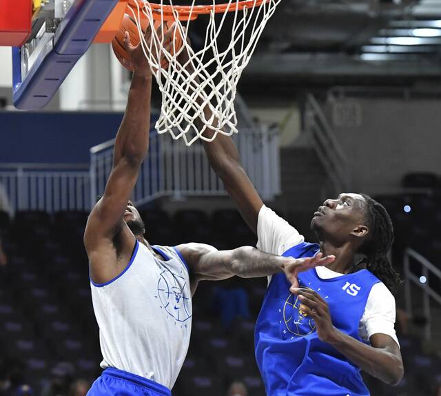 4324579_web1_ptr-PittHoops01-101021