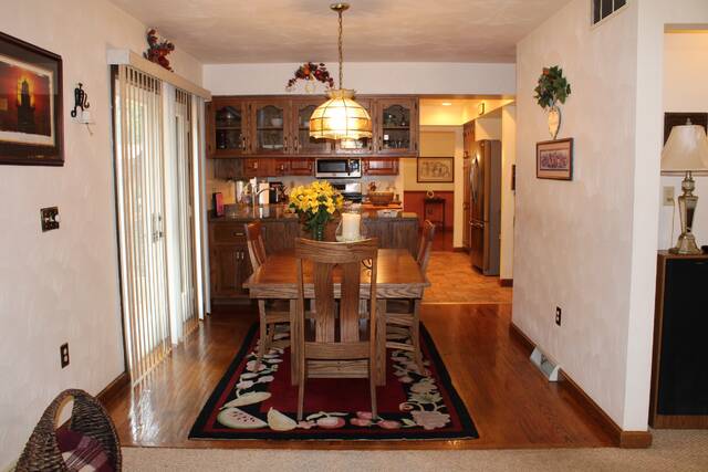 4327886_web1_hh-featurehome4-101621
