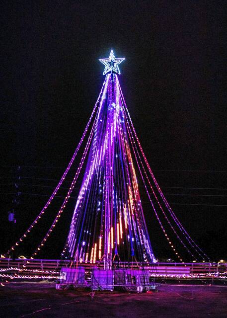 4330650_web1_vnd-lightshowatmills2-101121