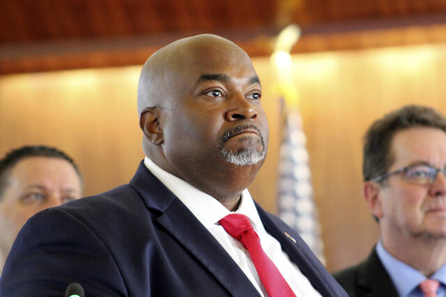 4331170_web1_4331170-a4512de7a9de41bab2948299dcb80a86 4331170_web1_4331170-a4512de7a9de41bab2948299dcb80a86