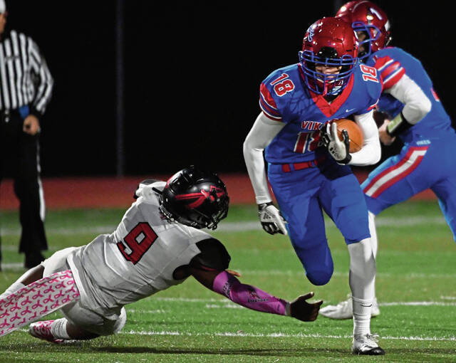 Conference crown hangs in the balance when Mt. Pleasant, Elizabeth Forward collide