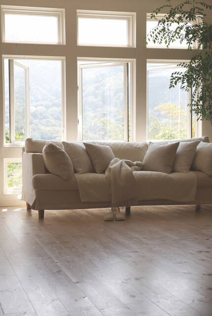 4335010_web1_hh-HardwoodFloors-1-1621