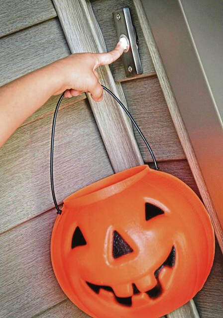 4341487_web1_web-halloween-2