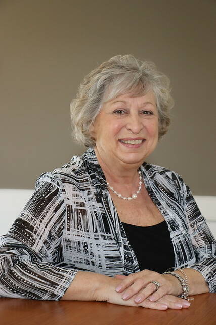 4343536_web1_cv-cupples-102821