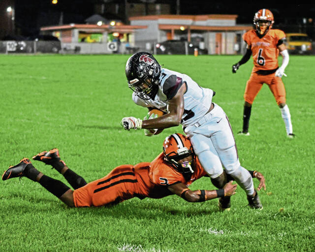 Greensburg Central Catholic comes up short in upset bid vs. No. 1 Clairton