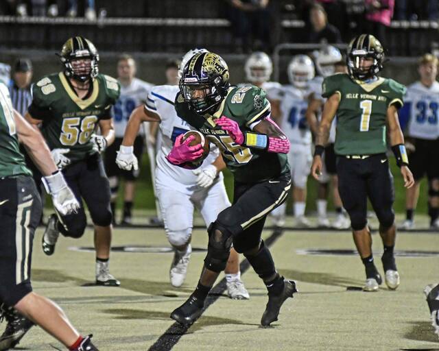 Westmoreland football notebook: Penn State coaches come to watch Belle Vernon’s Martin