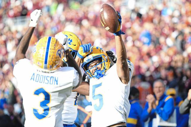 4350541_web1_gtr-Pitt03-101621