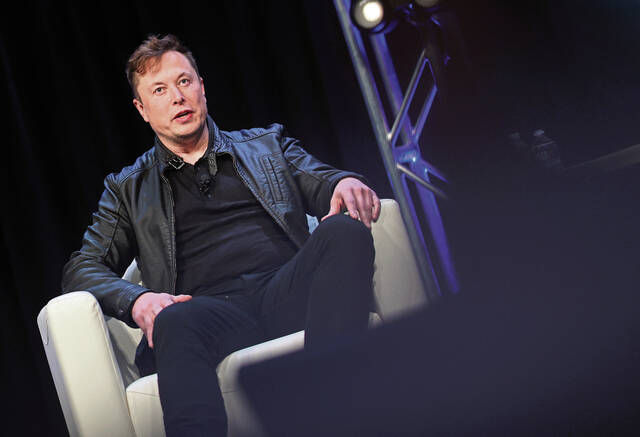 4354577_web1_Elon_Musk_GettyImages