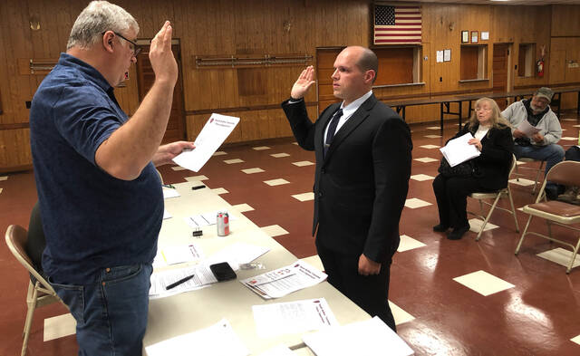 4357318_web1_VND-NewSBofficer-crop-102021