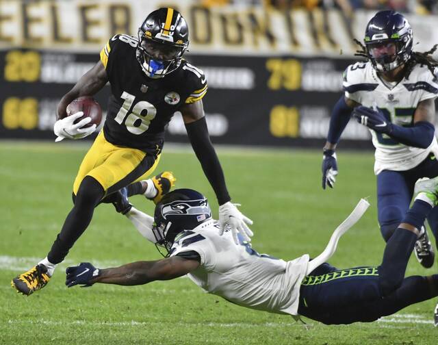 4357322_web1_ptr-steelerssea10-101821