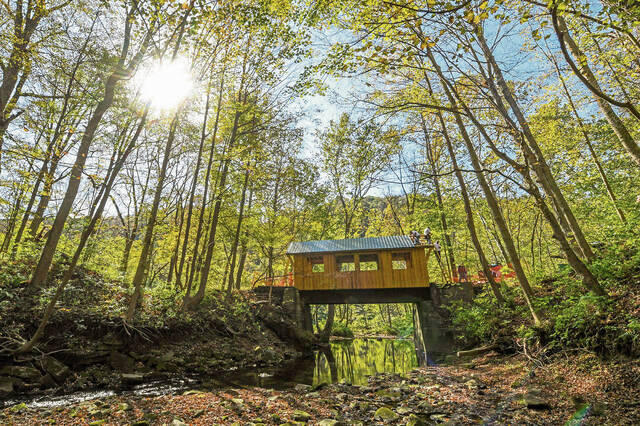 4358731_web1_VND-CoveredBridge101-102521