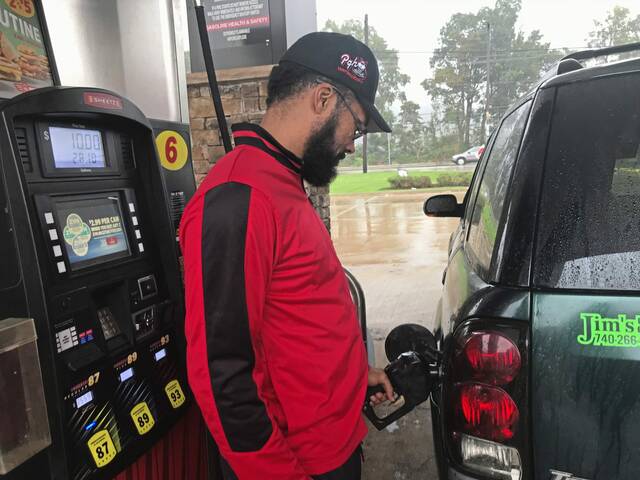 4368587_web1_ptr-painatthepump8