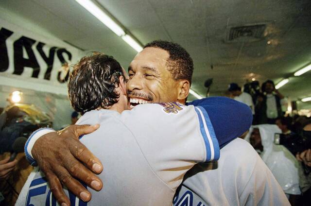 4375905_web1_ptr-Jays-102421