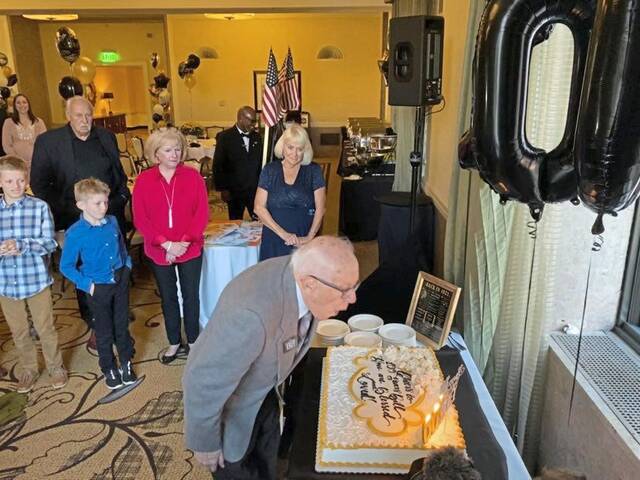 4380317_web1_PTR-Centenarian-BillFedorBirthday