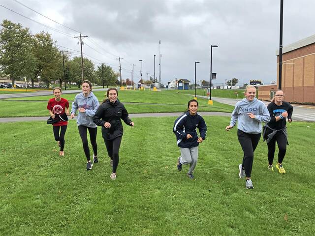 Knoch girls cross country team ‘ready to run’ at WPIAL championship meet