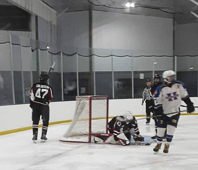 Fox Chapel hockey leaving last season’s struggles in the dust