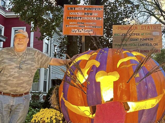 4393181_web1_vnd-PublicPumpkinCharity-103021-2