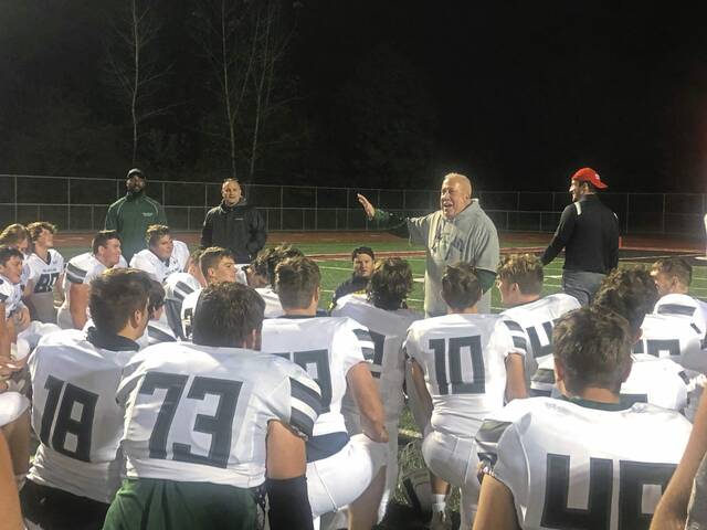 Pine-Richland football clinches share of conference title