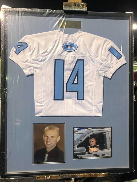 4397715_web1_vnd-shawjersey6-103021