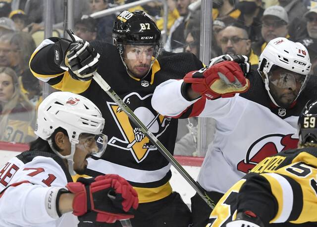 4399884_web1_ptr-PensDevils02-103121
