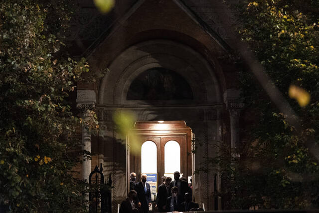 4400249_web1_4400249-7799c67e806f4ed4bdef92f7549ab6ab