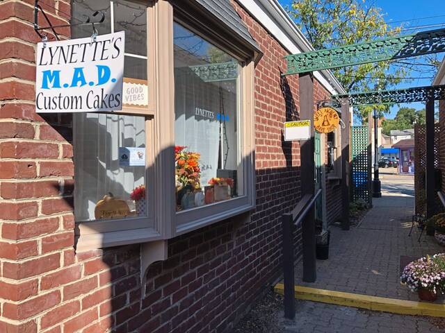 4363954_web1_vep-newkenbakeries2-110221