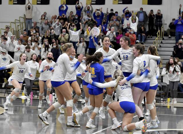 Hampton girls volleyball uses big rally to defeat Plum