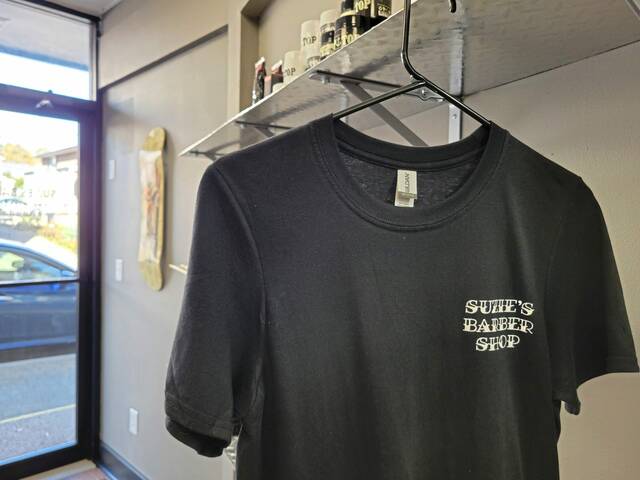 4409279_web1_vnd-springdalebarbershop3-110421